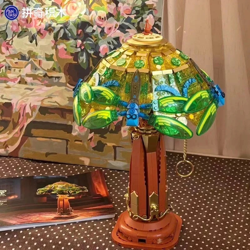 Lampa biurkowa z vintage szkła – Collectible Vintage Lamps recenzja i cena