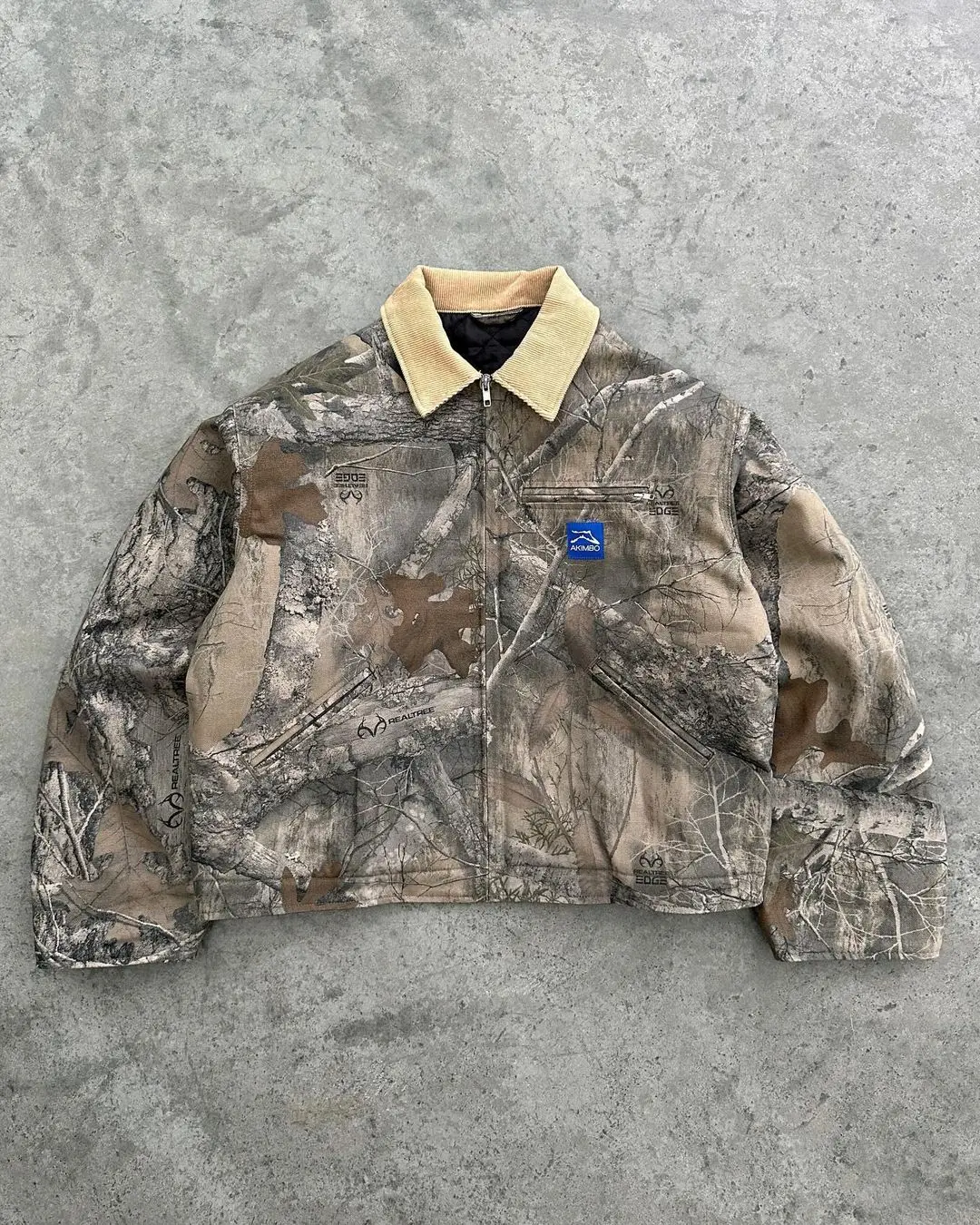 Jesienno-zimowy kamuflaż ponad – Vintage Zip Hoodie recenzja i cena
